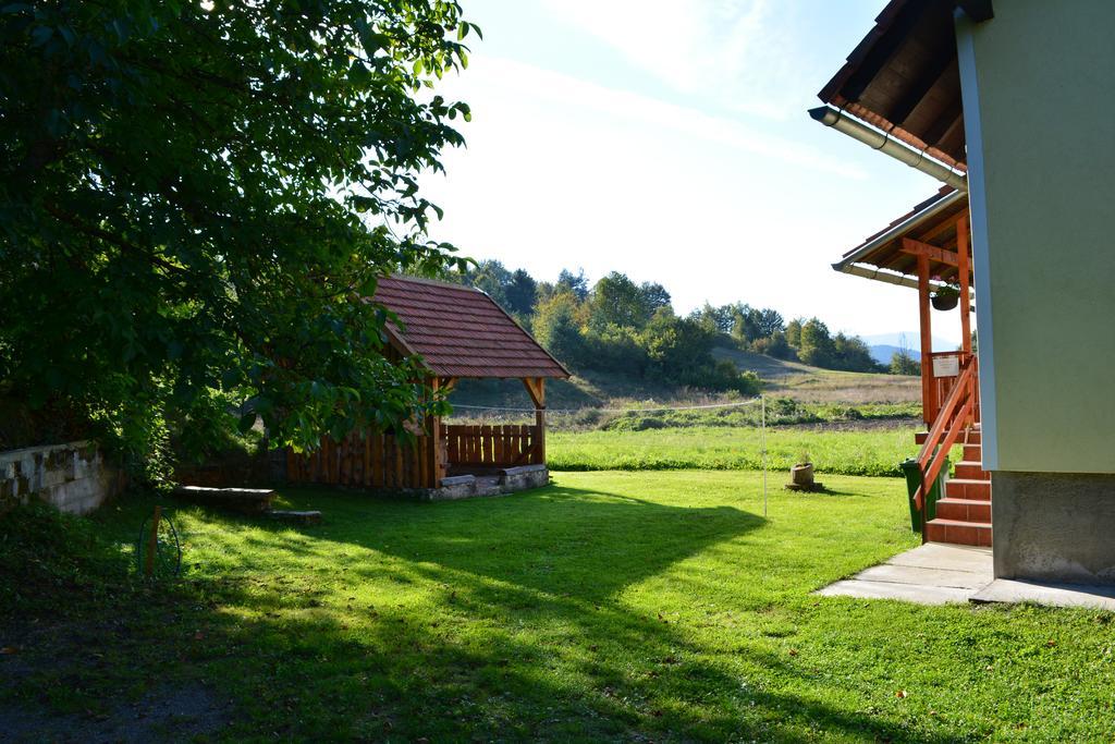 Holiday Home Lana Saborsko Eksteriør billede