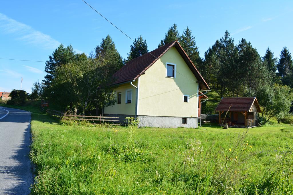 Holiday Home Lana Saborsko Eksteriør billede